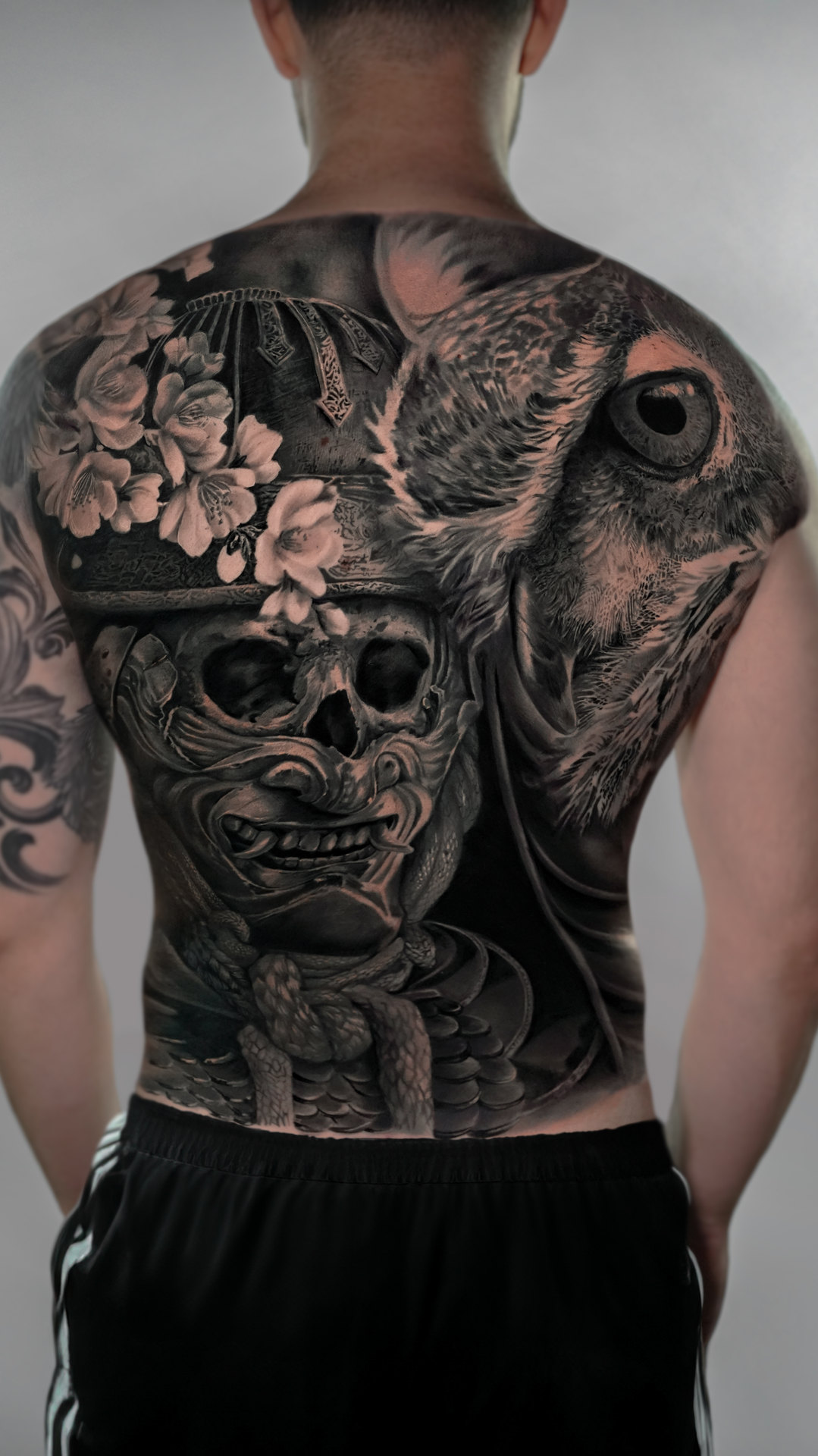 Samurai back piece